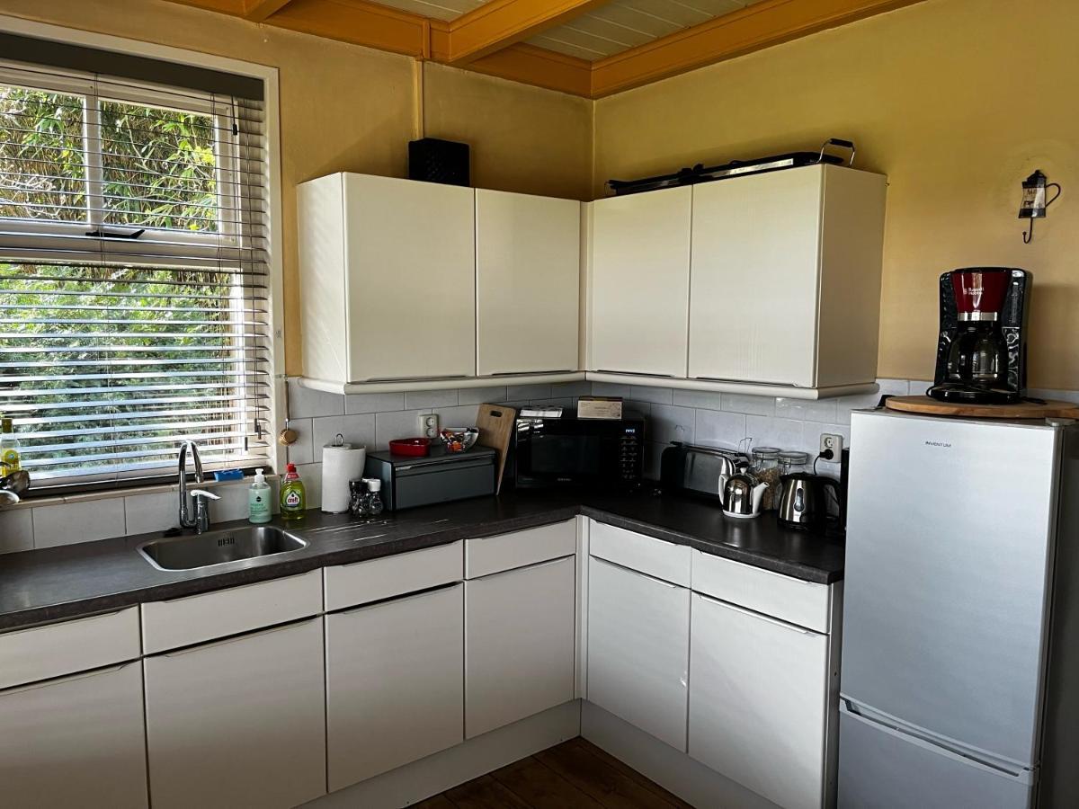 Veendijkhoeve Oosterwolde  ภายนอก รูปภาพ